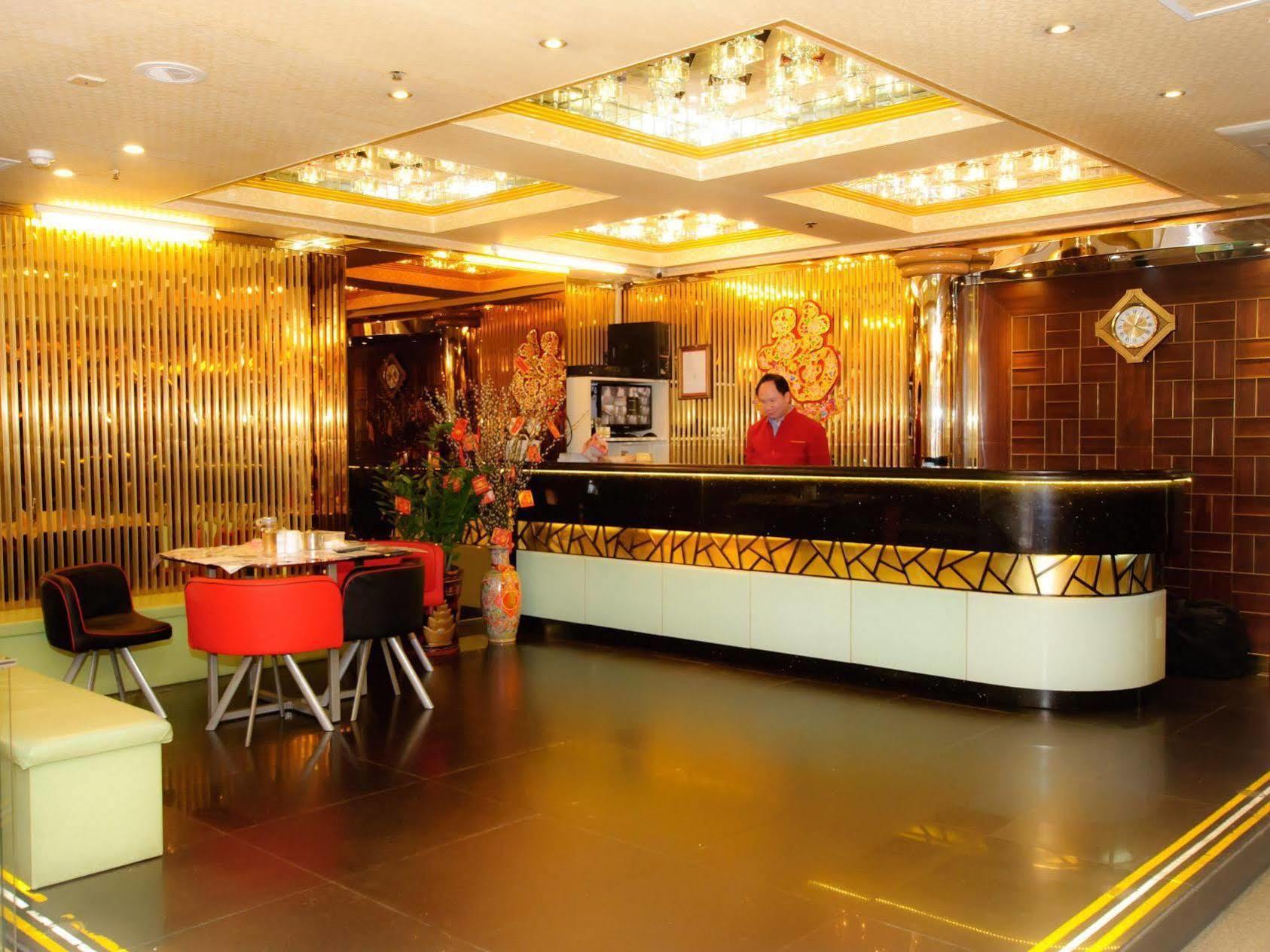 Holiday Hotel Macau Buitenkant foto